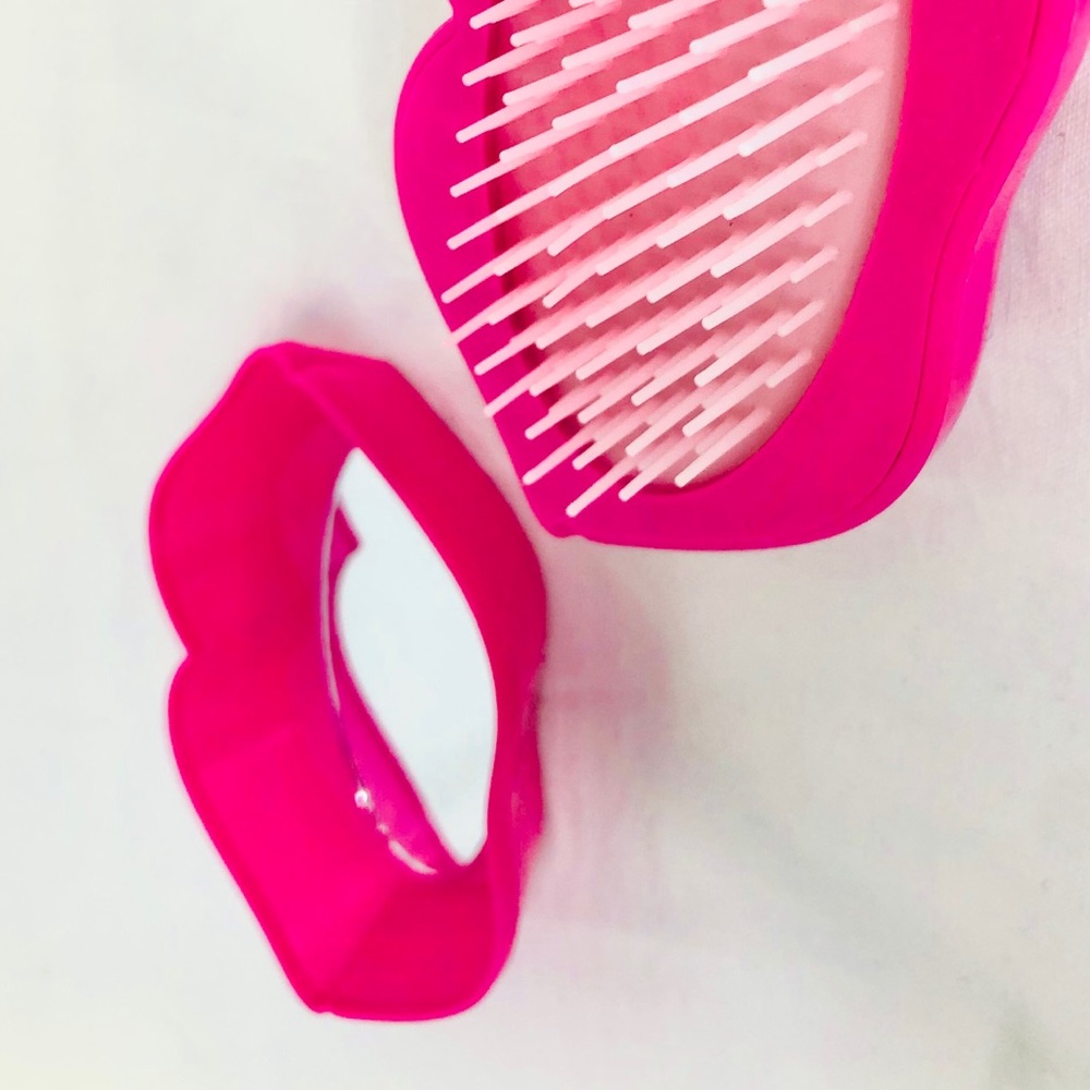 Barbie brush and mirror combo “handmade” - Picture 2 of 6
